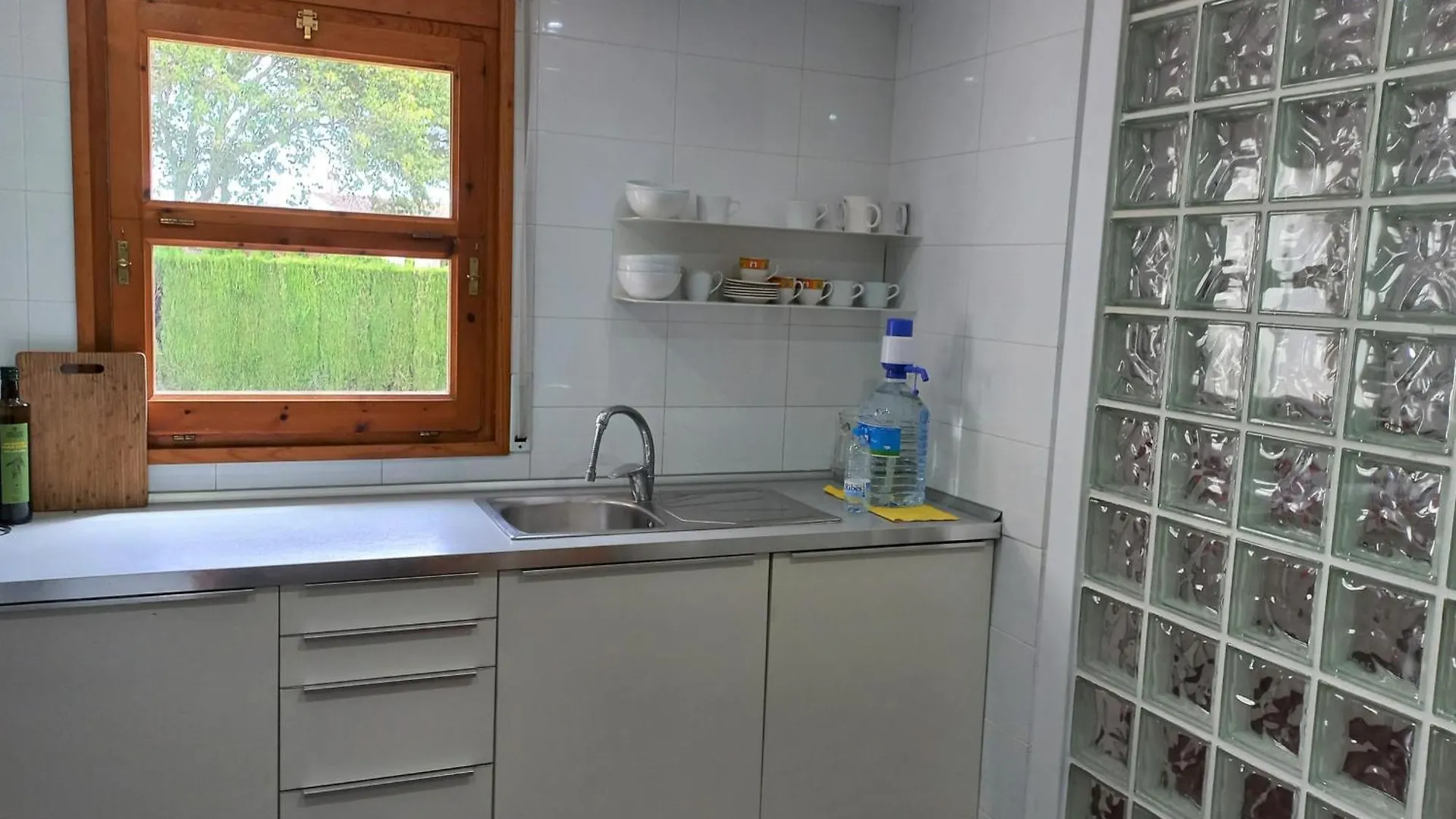Casa Con Piscina Privada, Jardin, Barbacoa Y Wifi Cerca De La Playa - Es-89-69 Villa Sant Pere Pescador Spain